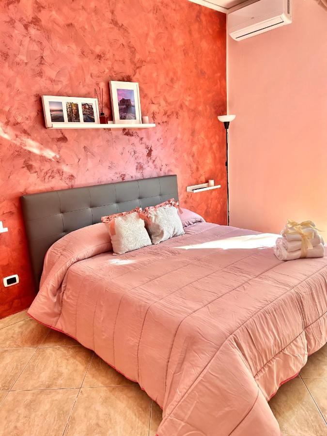 Casa Vacanze The Fortress Apartment Napoli Exterior foto